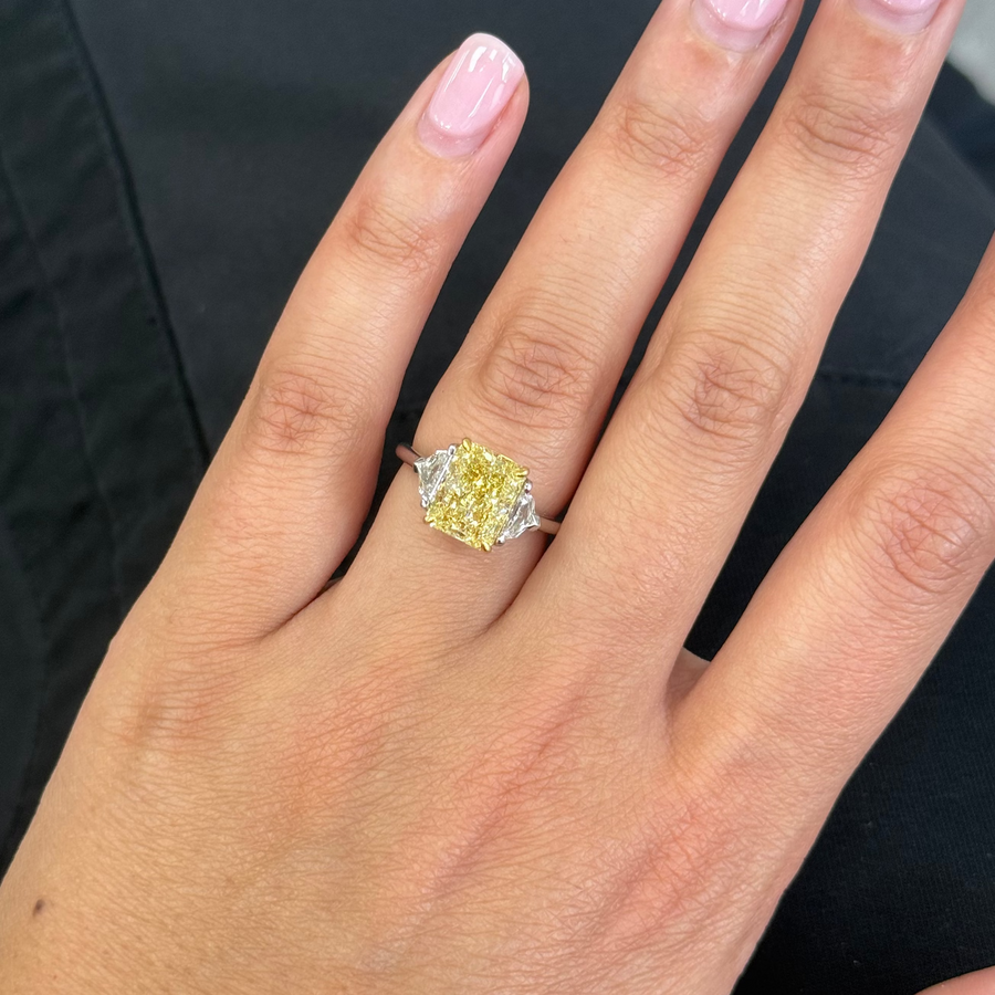 3.53ct Fancy Yellow Radiant Diamond Ring VS2 GIA