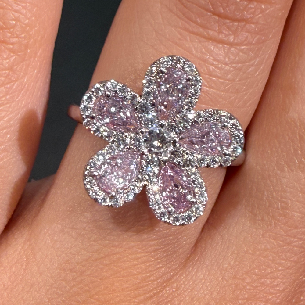 1.64ctw Light Pink-Purple Diamond Flower Cocktail Ring