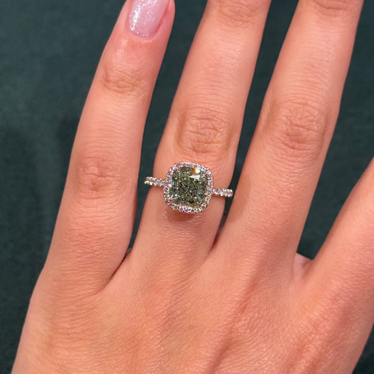 3.03ct Fancy Yellow-Green Cushion Diamond Ring SI1 GIA