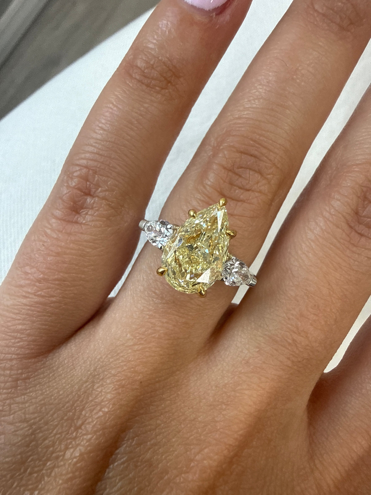 3.51ct Light Yellow Pear Diamond Ring VVS1 GIA