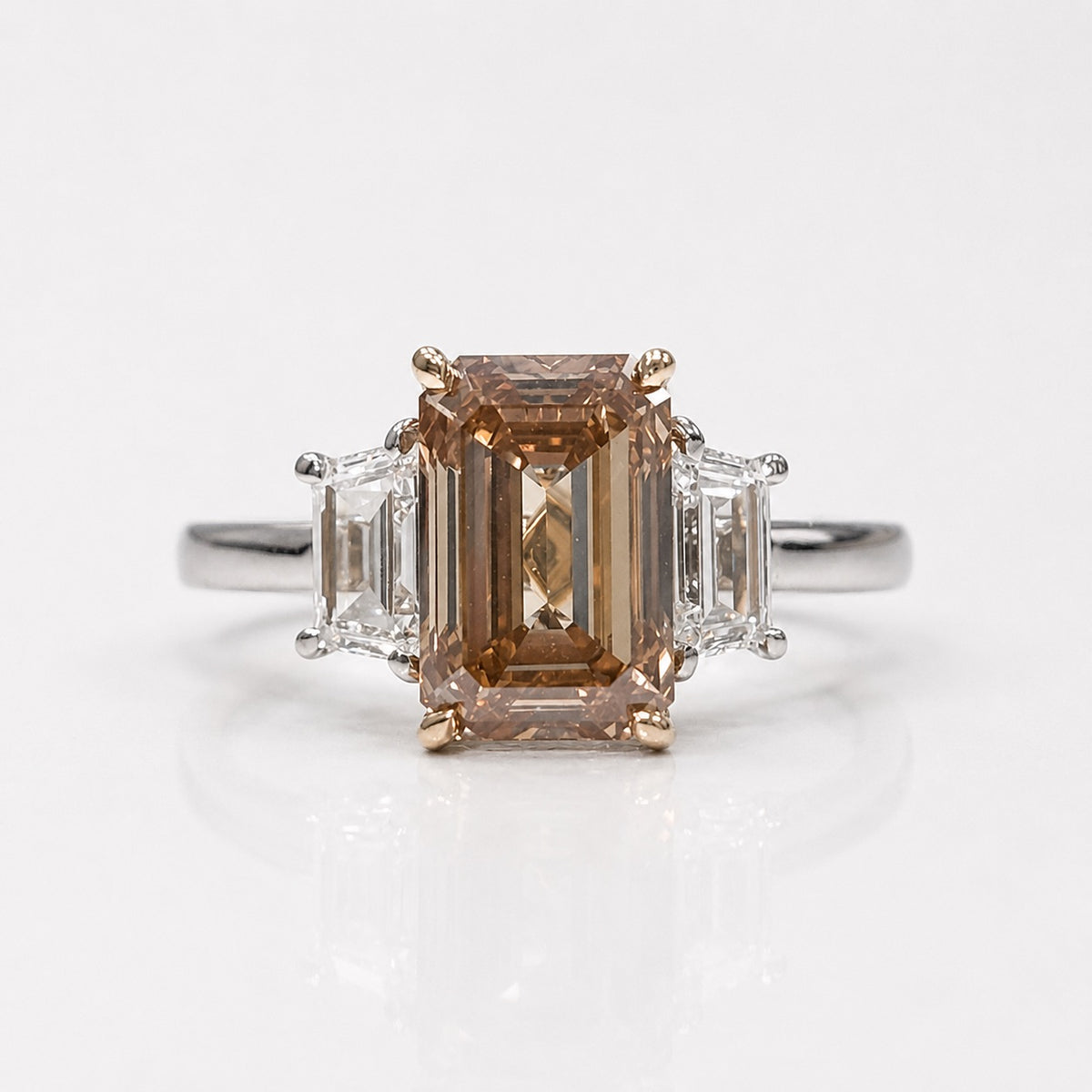 3.20ct Fancy Brown-Orange Emerald Diamond Ring SI1 GIA