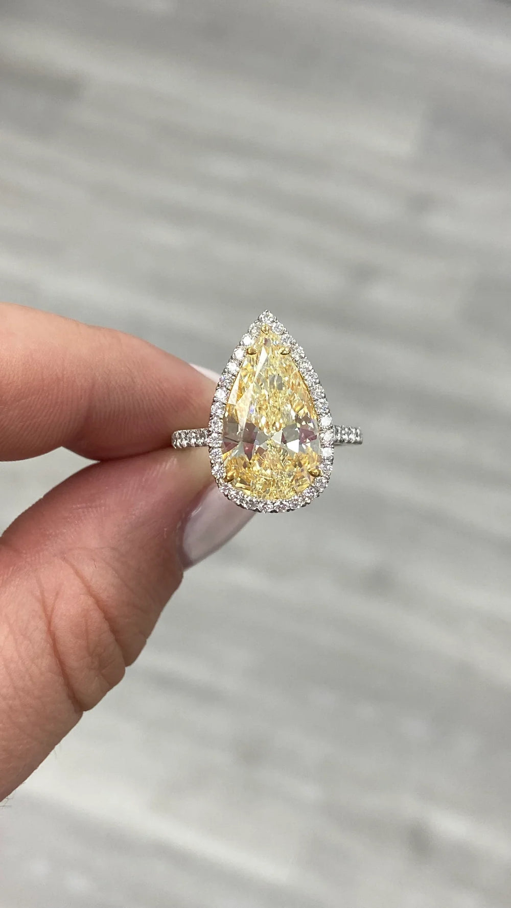 4.49ct Light Yellow Pear Diamond Halo Ring VS1 GIA