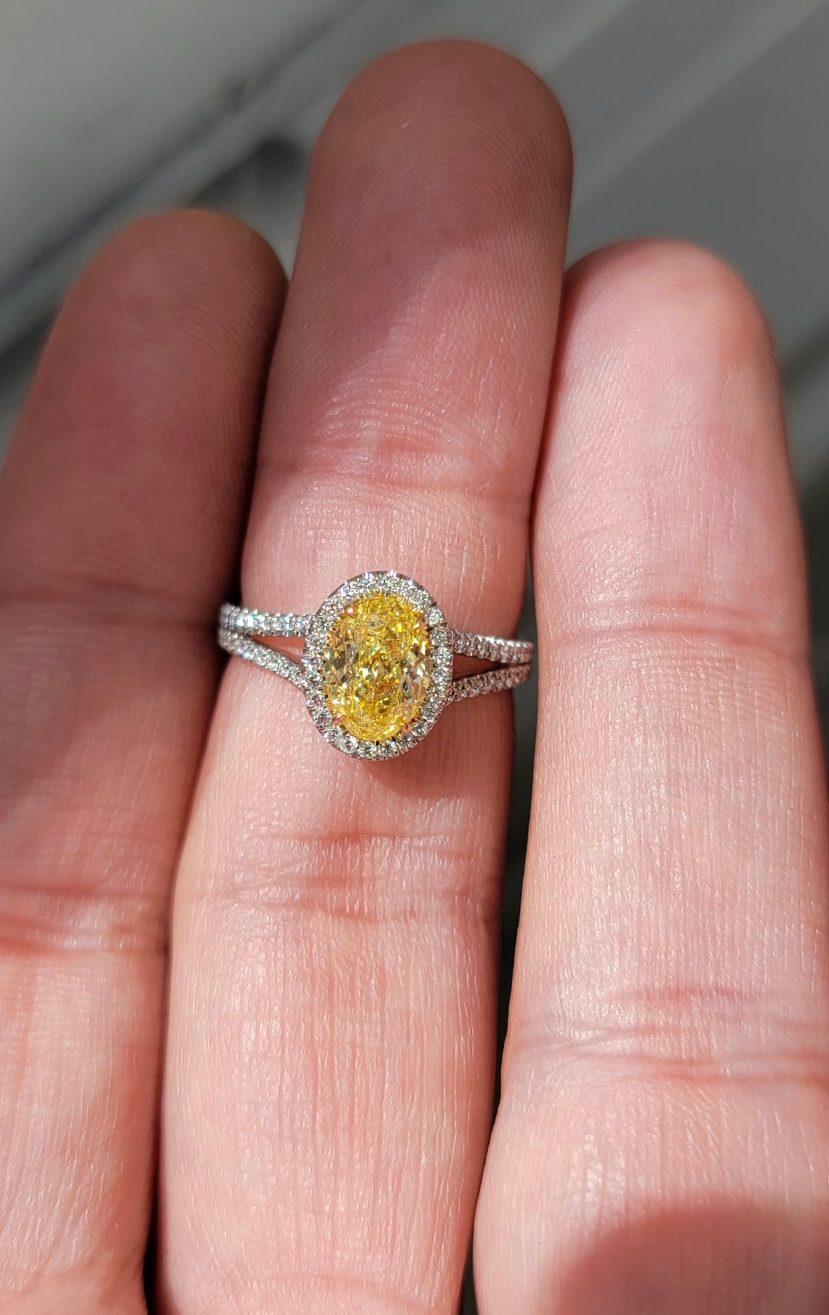 1.47ct Fancy Intense Yellow Oval Diamond Ring SI1 GIA