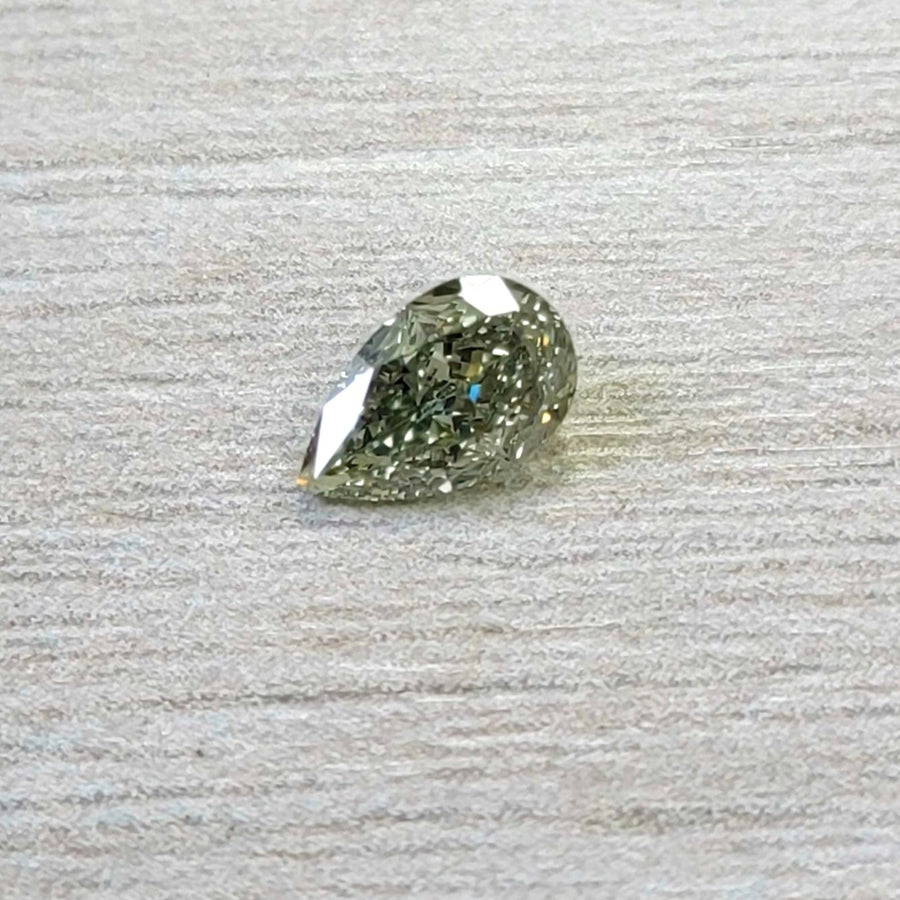 0.68ct “CHAMELEON” Fancy Grayish Yellowish Green Pear Diamond Pendant VS1 GIA