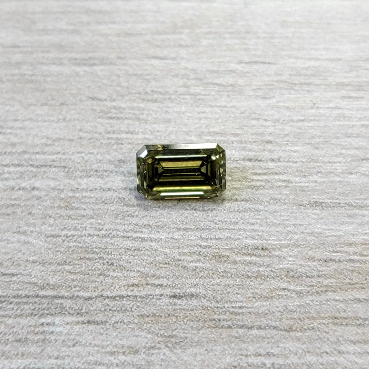 0.58ct “CHAMELEON” Fancy Dark Gray-Yellowish Green Emerald Diamond SI1 GIA