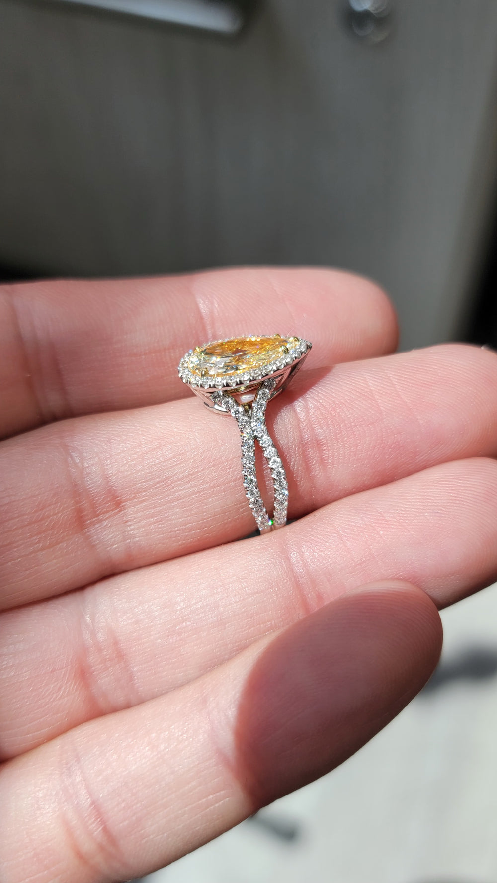 3.02ct Light Yellow Pear Diamond Ring VS1 GIA