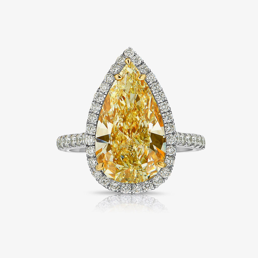 4.49ct Light Yellow Pear Diamond Halo Ring VS1 GIA