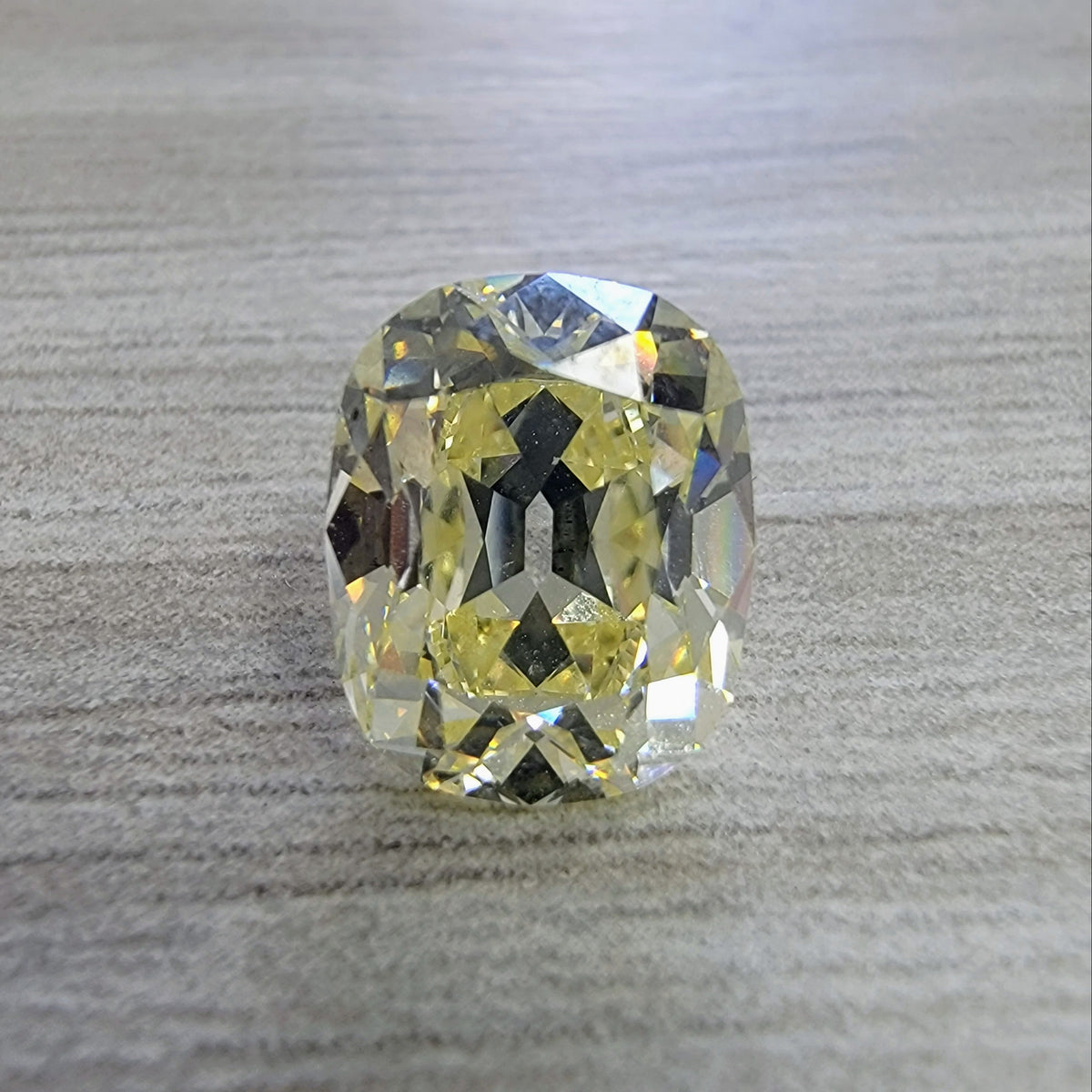 2.70ct Light Yellow Old Mine Cushion Diamond Ring VS2 GIA