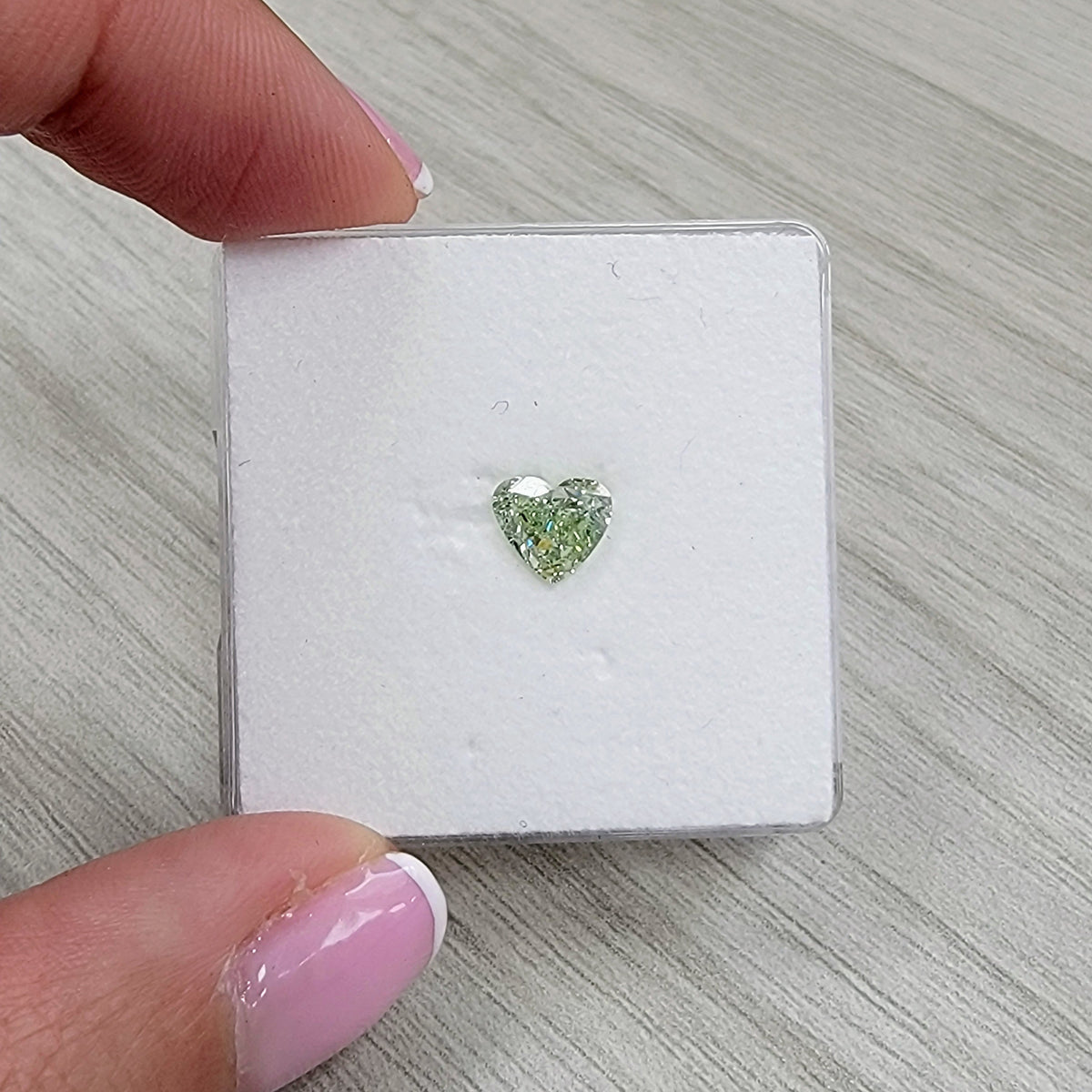 1.07ct Fancy Intense Yellowish Green Heart Diamond SI1 GIA
