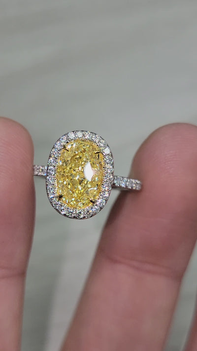 3.04ct Fancy Yellow Oval VVS2 GIA Ring