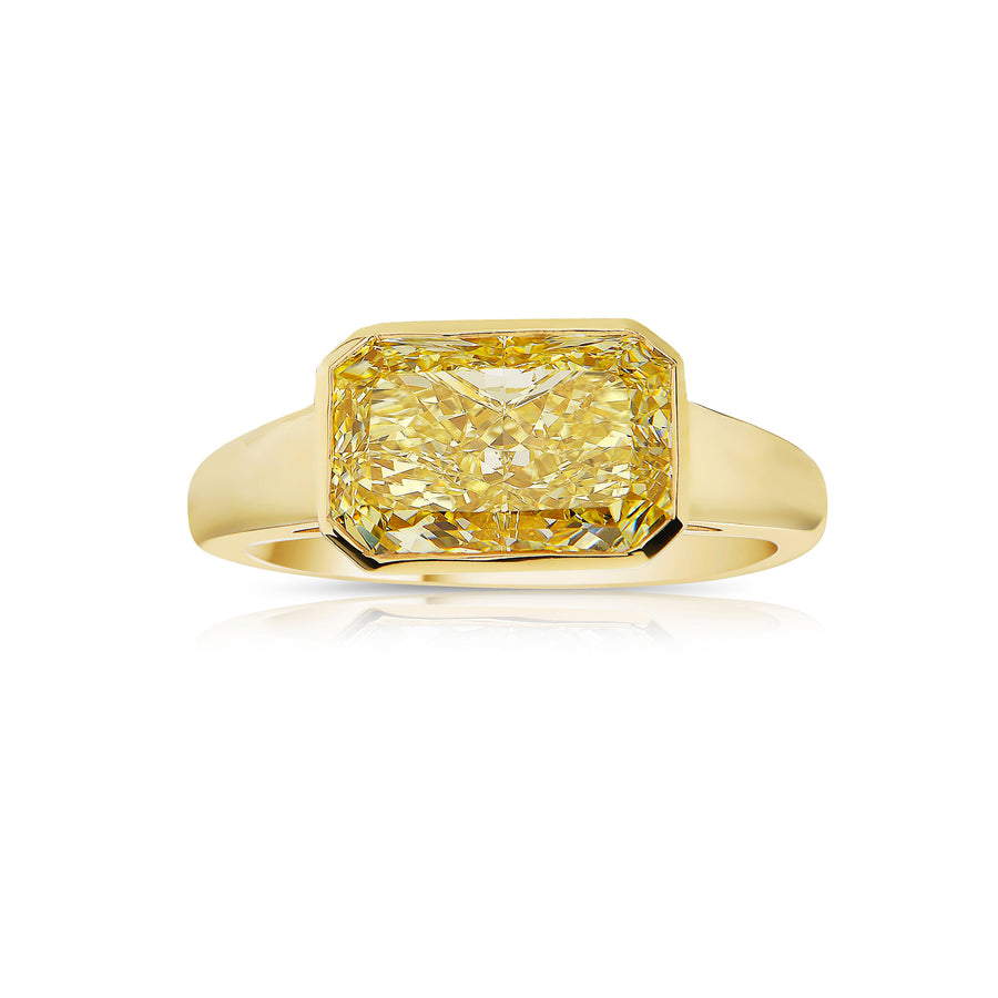 3.01ct Fancy Light Yellow Radiant Diamond East West Bezel Ring VVS2 GIA