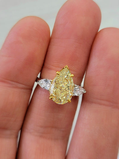 4.04ct Light Yellow Pear VS2 GIA Ring