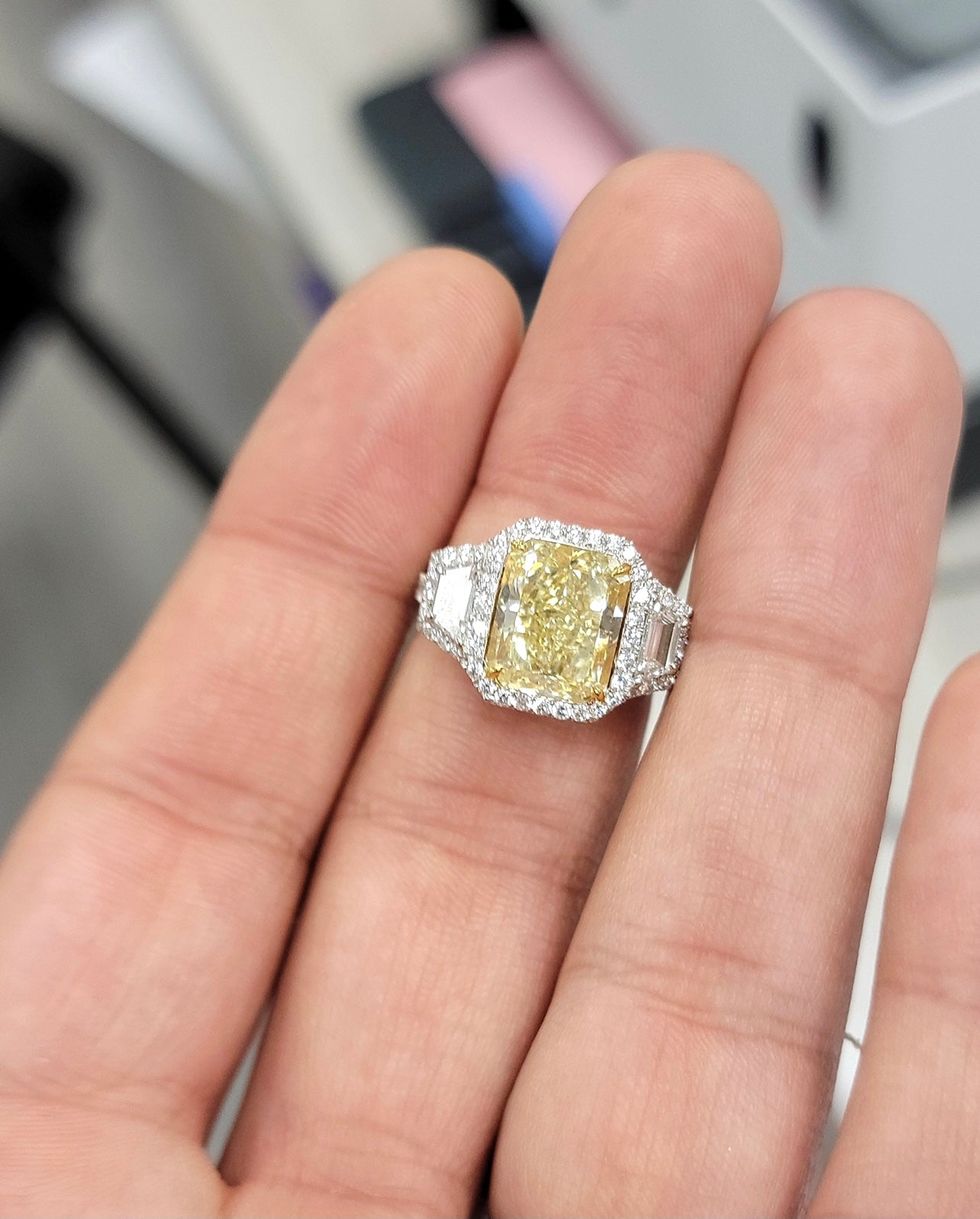 5.14ct Light Yellow Radiant VS2 GIA Ring