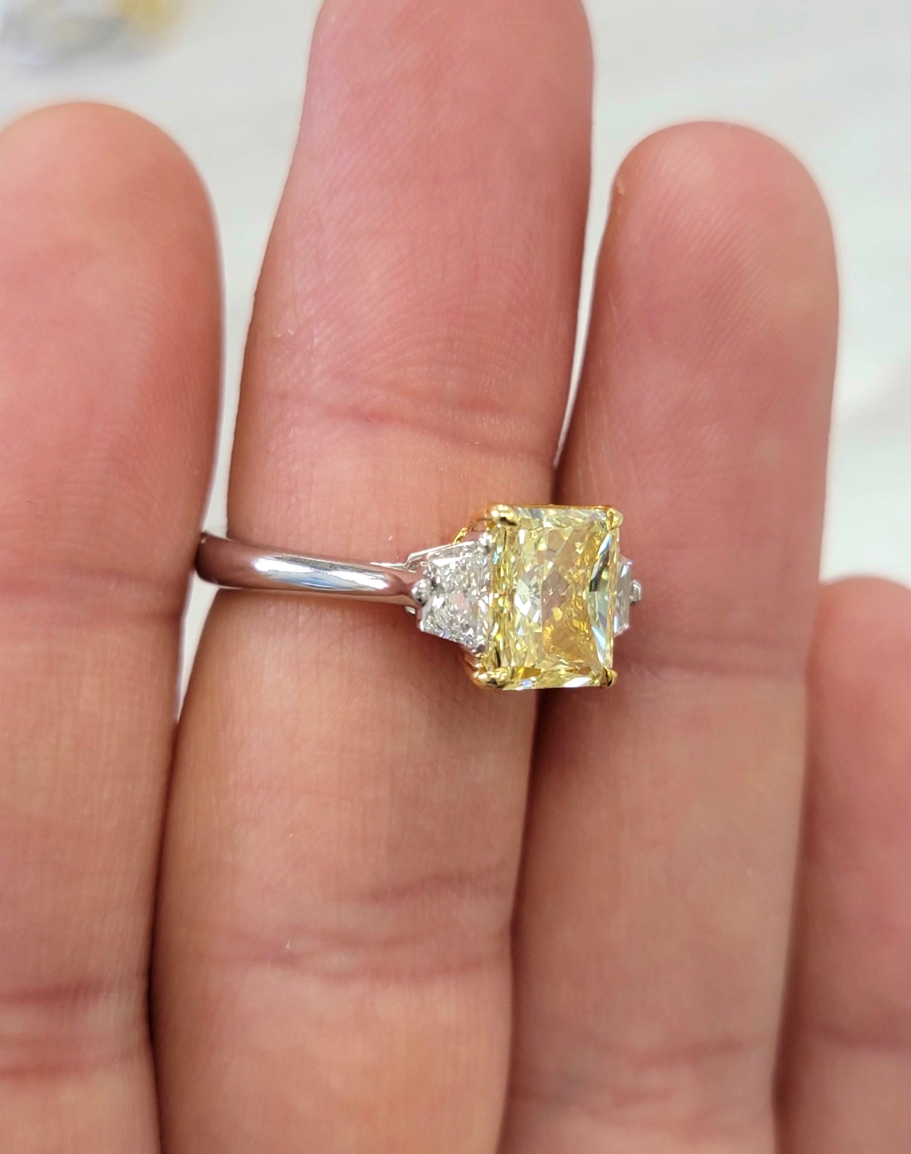 3.00ct Fancy Yellow Radiant VS2 GIA Ring