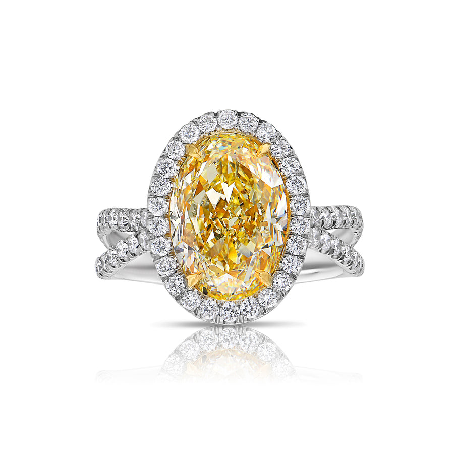 4.53ct Light Yellow Oval Diamond Ring VVS2 GIA