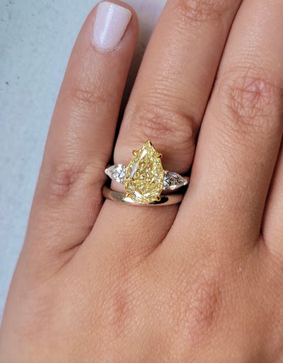 4.04ct Light Yellow Pear VS2 GIA Ring