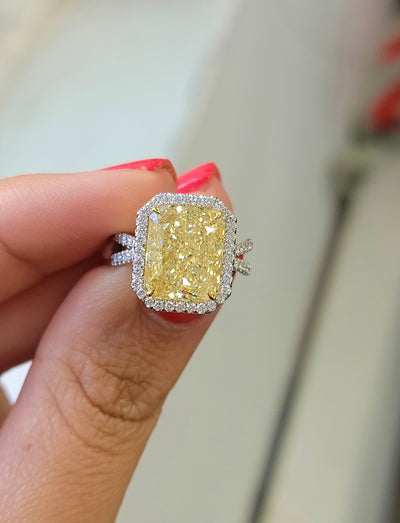 9.04ct Light Yellow Radiant VS2 GIA Ring