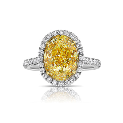 5.03ct Light Yellow Oval VS1 GIA Ring