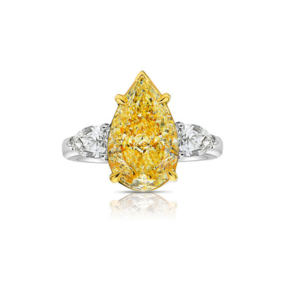 4.04ct Light Yellow Pear VS2 GIA Ring