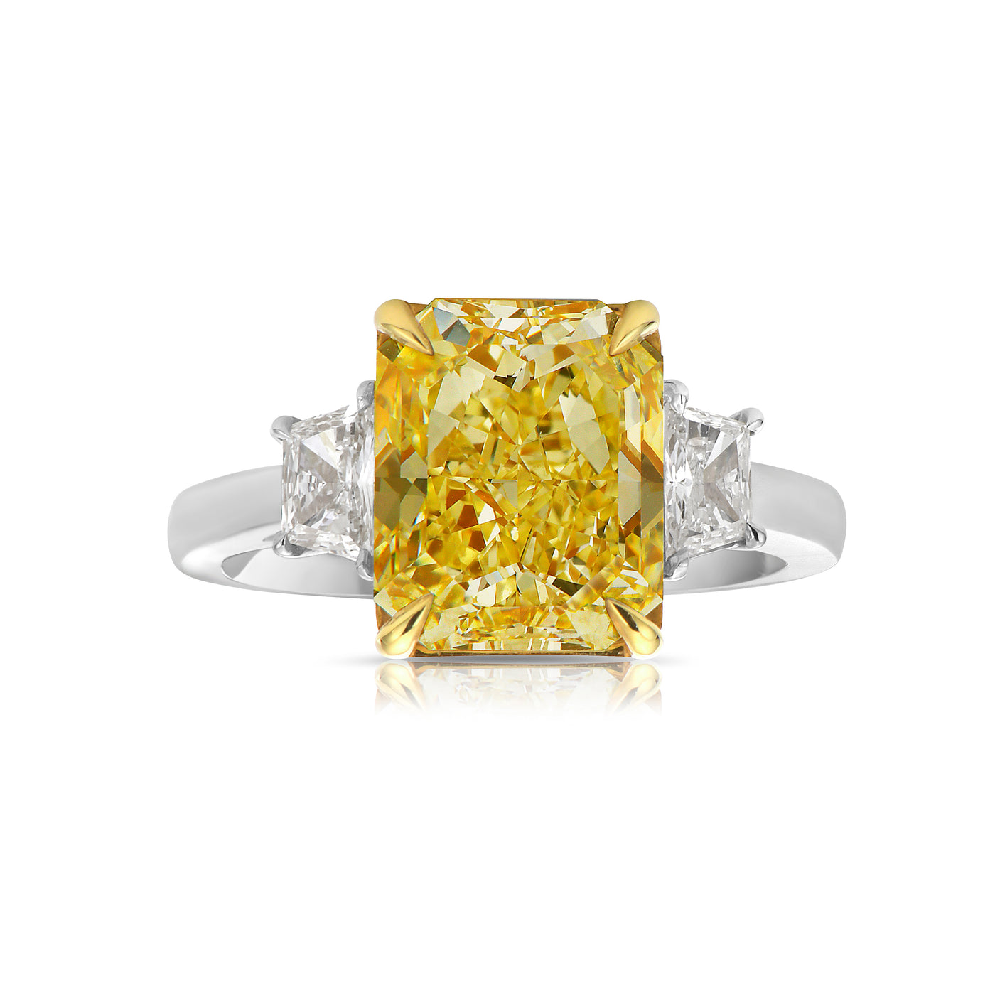 4.08ct Fancy Light Yellow Radiant SI2 Ring